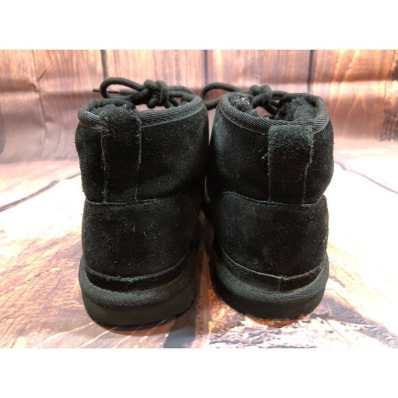 UGG Neumel II Black Suede Lace Up Bootie Lined Youth Kids Boys 5 / 37 (i8j) - Picture 9 of 10